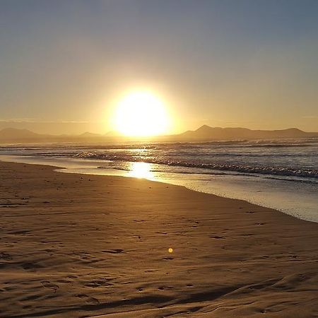 Blue Beach Famara Extérieur photo